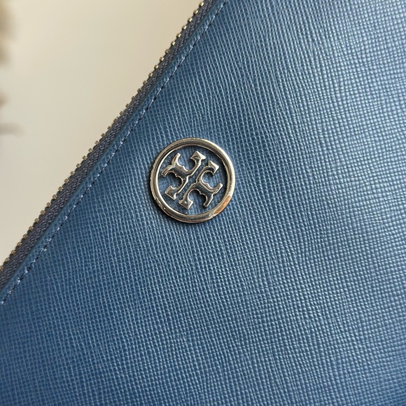 Tory Burch Blue Zip Wallet - Picture 4 of 5